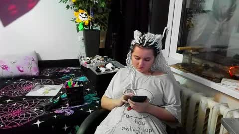 Snapshot of spanking_girls chatting on January 16, 1:48 am Evgenia online show from January 16, 1:48 am