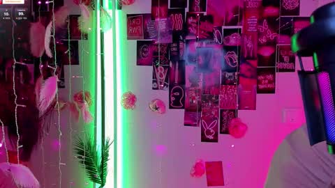  SparkleMona  online show from September 14, 2:33 am