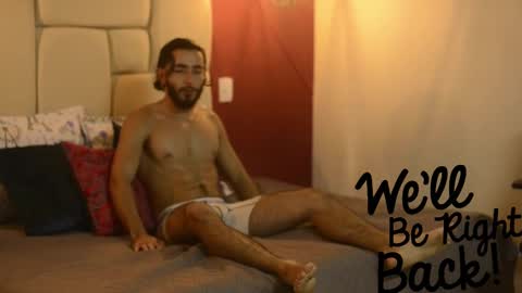 Isaac online show from March 4, 8:38 pm