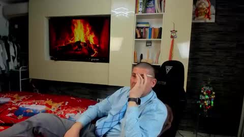 Snapshot of spartandaddy48 chatting on January 8, 11:07 pm Spartan online show from January 8, 11:07 pm