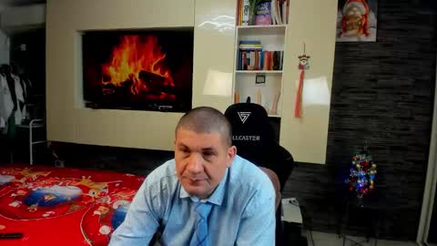 Snapshot of spartandaddy48 chatting on January 10, 11:34 am Spartan online show from January 10, 11:34 am