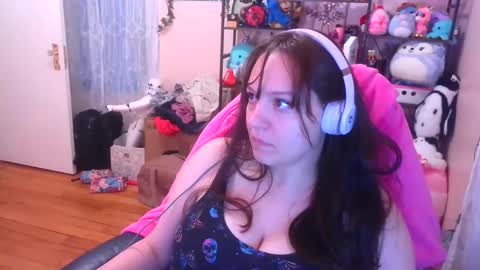 Snapshot of spawnofademon chatting on May 21, 6:20 am spawnofademon online show from May 21, 6:20 am