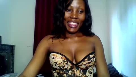 specialebonie online show from December 20, 9:38 am