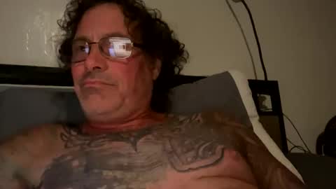 Snapshot of specter1972 chatting on November 13, 3:05 am specter1972 online show from November 13, 3:05 am