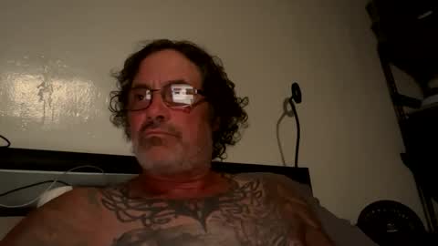 Snapshot of specter1972 chatting on November 22, 4:00 am specter1972 online show from November 22, 4:00 am