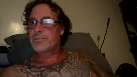 Snapshot of specter1972 chatting on November 29, 12:24 am specter1972 online show from November 29, 12:24 am