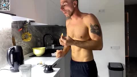 Alex online show from December 3, 9:57 pm