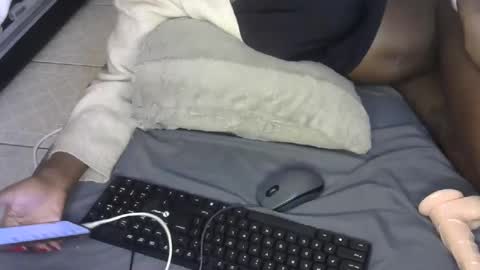 spence_pric online show from April 15, 7:58 pm