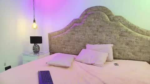 sphere_01 online show from December 22, 3:58 am