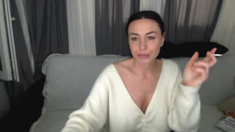 Carla online show from February 5, 3:49 pm