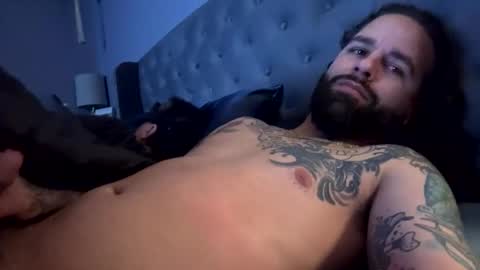 Snapshot of spiceywifex chatting on February 16, 3:46 am SpiceywifeX online show from February 16, 3:46 am