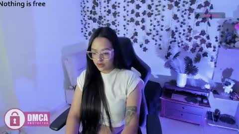 Geraldin online show from May 17, 3:08 pm