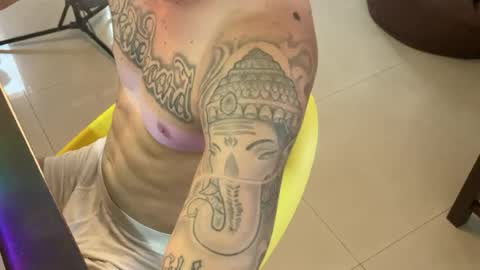 spicyraphael online show from July 2, 4:18 am