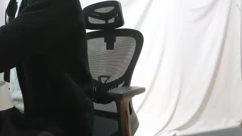 Marco. When Im offline you can view premium content in bio online show from December 1, 8:58 pm