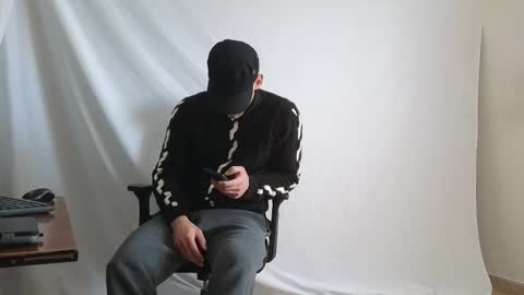 Marco. When Im offline you can view premium content in bio online show from February 17, 7:16 am