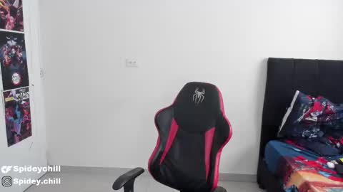 Snapshot of spideychill chatting on March 12, 10:07 pm spideychill online show from March 12, 10:07 pm