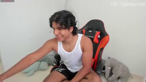spideychill online show from June 13, 9:13 pm