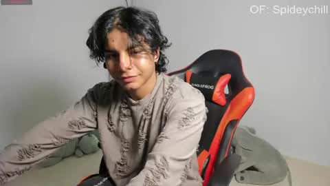 spideychill online show from June 15, 6:15 am