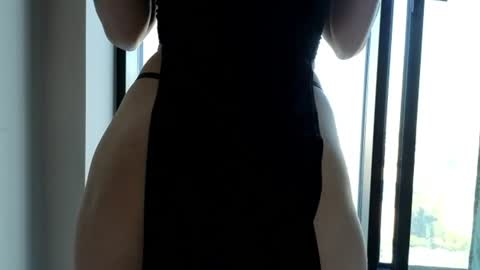 Snapshot of spiklencii chatting on July 1, 3:45 pm Elizabeth online show from July 1, 3:45 pm