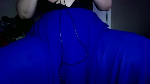 Vanessa Spade online show from February 14, 9:33 pm