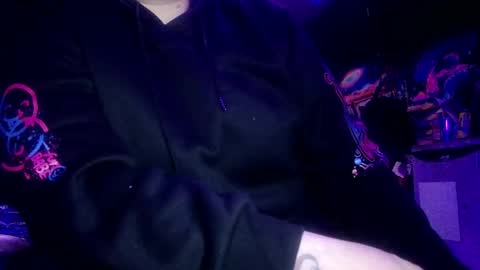 Vanessa Spade online show from May 5, 12:02 pm