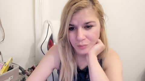 Snapshot of spiritual____ chatting on December 17, 7:59 pm FREE ONLY FANSy online show from December 17, 7:59 pm