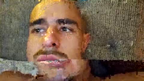 Snapshot of spitface7st907944 chatting on December 22, 4:28 am Lil blue devil online show from December 22, 4:28 am