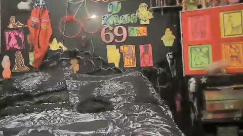 Snapshot of splashh_queen420 chatting on April 24, 2:58 am Daddy His Splash Queen online show from April 24, 2:58 am