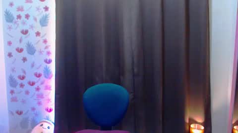 Kimmy online show from March 11, 12:50 pm