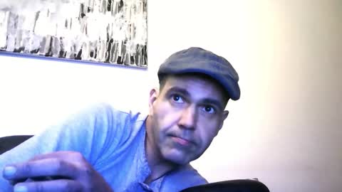 Snapshot of spliffray chatting on April 17, 12:24 am spliffray online show from April 17, 12:24 am