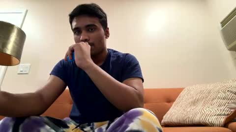 Snapshot of spoiltheprince chatting on November 1, 11:07 pm spoiltheprince online show from November 1, 11:07 pm