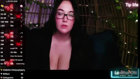 Snapshot of spookymadz chatting on July 30, 3:16 am spookymadz online show from July 30, 3:16 am
