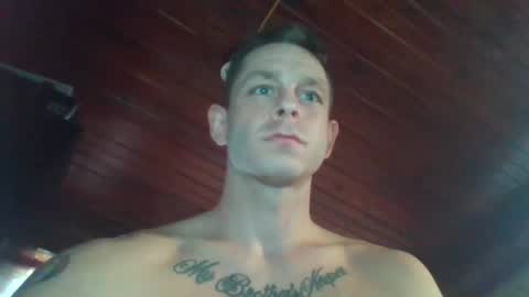 Snapshot of spotlight19955 chatting on December 29, 2:52 pm TN stuf online show from December 29, 2:52 pm