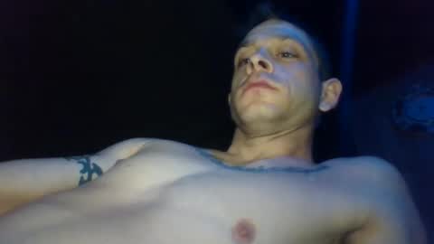 Snapshot of spotlight19955 chatting on December 30, 8:21 am TN stuf online show from December 30, 8:21 am