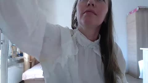 Snapshot of spring_time_ chatting on April 16, 10:16 am spring_time_ online show from April 16, 10:16 am