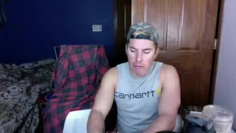 Snapshot of spun_redneck chatting on January 6, 10:52 am Spun Redneck online show from January 6, 10:52 am