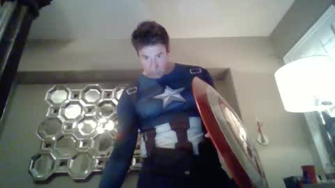 Snapshot of spunandhunglv chatting on November 1, 4:14 am spunandhunglv online show from November 1, 4:14 am