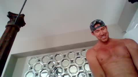 Snapshot of spunandhunglv chatting on November 10, 7:13 pm spunandhunglv online show from November 10, 7:13 pm