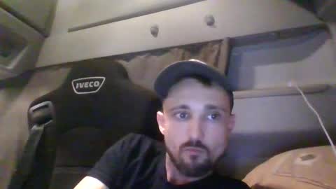 spyco82 online show from November 17, 6:03 pm