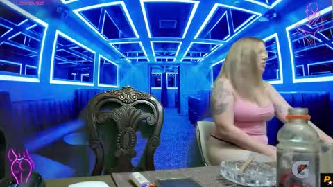 Roxy Day  Mossimo Knight online show from February 15, 4:09 am