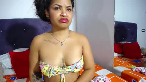 Snapshot of squirter_girl69 chatting on October 20, 5:30 am squirter_girl69 online show from October 20, 5:30 am
