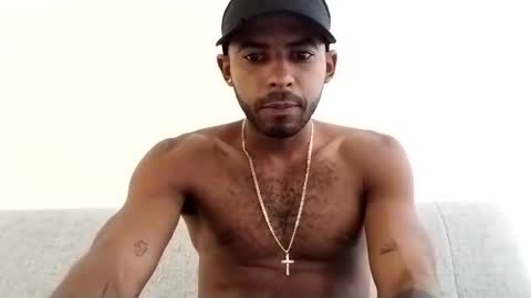 Snapshot of sr_blackk chatting on February 4, 9:42 pm Teddy online show from February 4, 9:42 pm