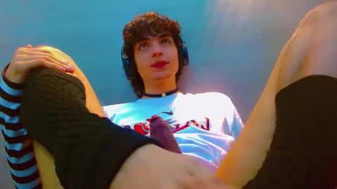 ethan online show from January 16, 2:21 pm