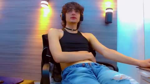 ethan online show from April 6, 1:45 pm