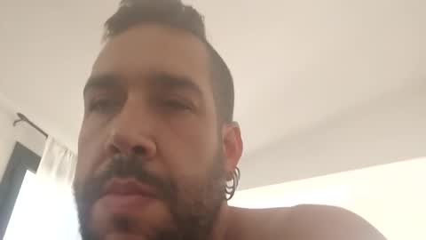 Snapshot of srakdx chatting on November 17, 9:04 am srakdx online show from November 17, 9:04 am