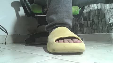 sr master cum its my old account online show from December 5, 7:39 am