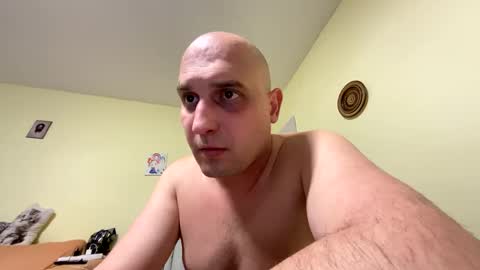 Snapshot of sta13 chatting on March 1, 11:58 pm sta13 online show from March 1, 11:58 pm