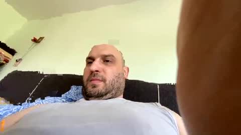 sta13 online show from April 5, 9:39 am