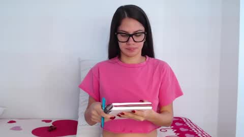 Snapshot of stacey_taylor7 chatting on April 9, 11:59 am stacey_taylor7 online show from April 9, 11:59 am