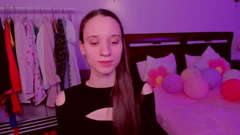 StaceyCutie online show from February 5, 6:01 pm